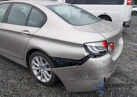 2011 BMW 528I из США, поврежденный, VIN WBAFR1C53BC745465